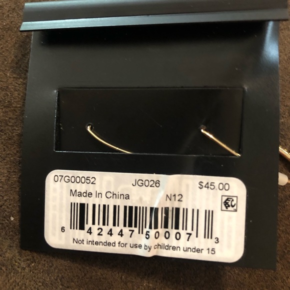 Givenchy Earrings - Picture 6 of 8